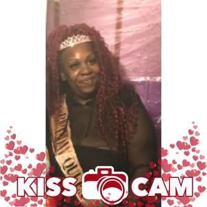 Meet your Posher, Renee